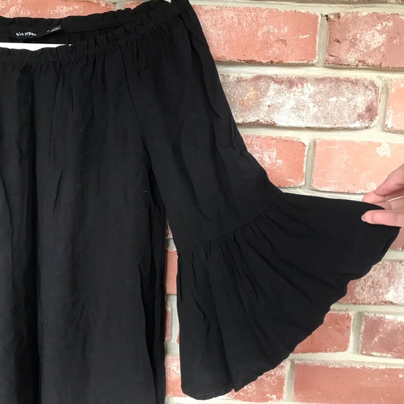 Off the Shoulders Black Dress (Could wear as top!) - Picture 2 of 7